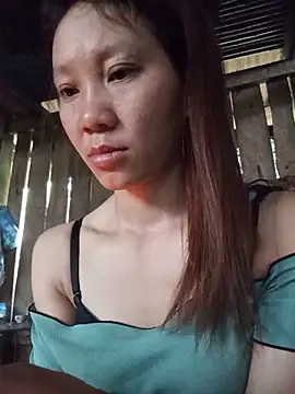 bonnie-00 online show from June 12, 2026, 11:25 pm