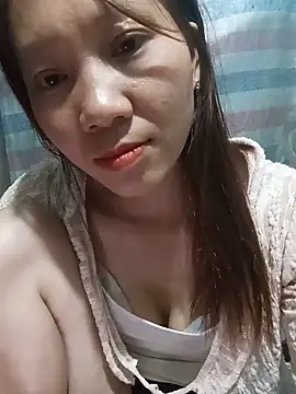 bonnie-00 online show from June 16, 2026, 4:20 pm