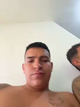 Snapshot of maykel_and_mike chatting on October 15, 2025, 9:26 pm maykel and mike online show from October 15, 2025, 9:26 pm