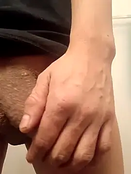 Dotado901xh online show from April 25, 2026, 3:42 am