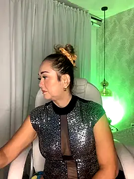 Snapshot of BunnyGlow50 chatting on September 25, 2025, 2:59 am BunnyGlow50 online show from September 25, 2025, 2:59 am