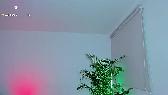 Snapshot of Lary_holly18 chatting on October 31, 2025, 4:24 am Lary holly18 online show from October 31, 2025, 4:24 am