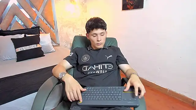 kraven lust online show from October 31, 2025, 3:07 am