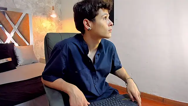 kraven lust online show from December 4, 2025, 3:05 am