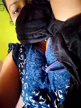 TAMI KAYAL online show from October 25, 2025, 10:45 am