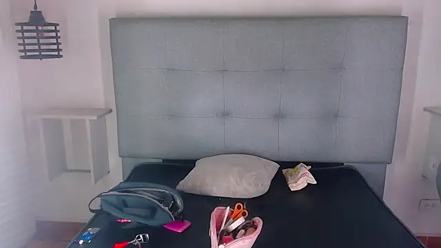 Billie Turner  online show from September 15, 2025, 4:56 am