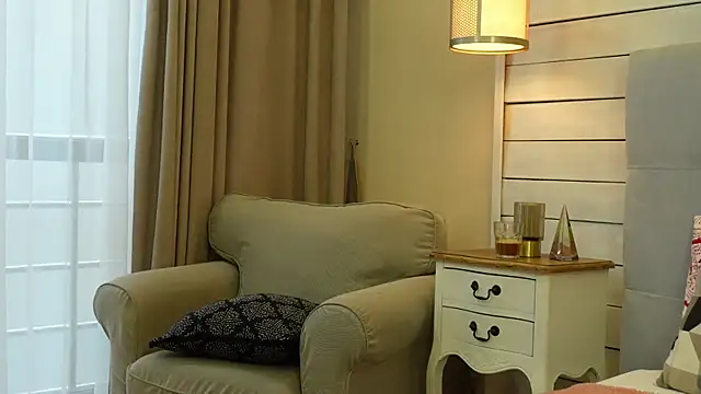 MyaMuse online show from November 11, 2025, 8:25 am