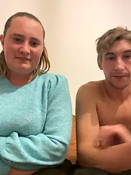 Snapshot of CurvySabrina chatting on October 9, 2025, 10:41 pm CurvySabrina online show from October 9, 2025, 10:41 pm