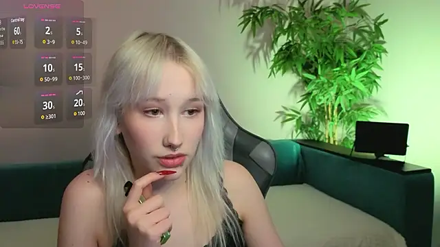 evlica online show from February 22, 2026, 2:15 pm