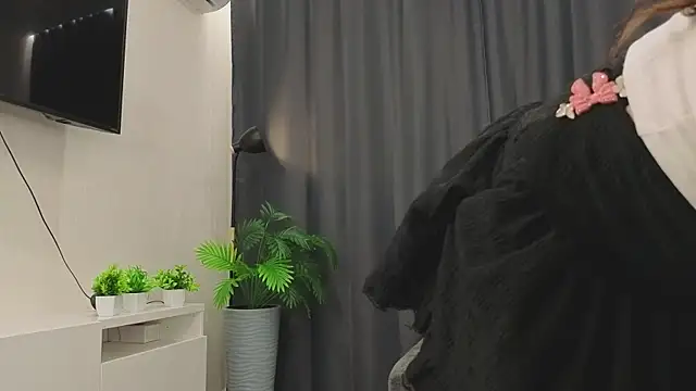 Jupiter Boobs online show from December 3, 2025, 4:16 pm