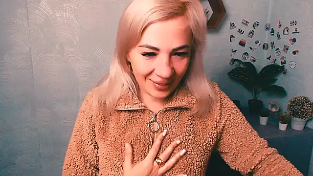 Snapshot of EmmaCat_ chatting on September 27, 2025, 4:28 am EmmaCat  online show from September 27, 2025, 4:28 am