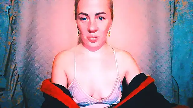 Snapshot of EmmaCat_ chatting on October 2, 2025, 5:09 pm EmmaCat  online show from October 2, 2025, 5:09 pm