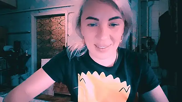 Snapshot of EmmaCat_ chatting on October 24, 2025, 10:44 am EmmaCat  online show from October 24, 2025, 10:44 am