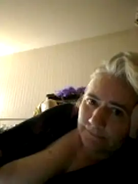 goodstyle online show from November 14, 2025, 9:02 pm