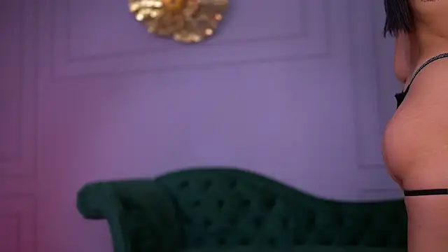 AlishaRossen online show from October 7, 2025, 5:37 am