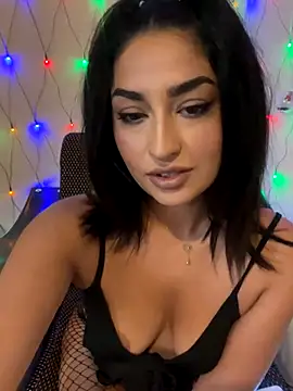 Mia spicyy online show from October 8, 2025, 9:07 am