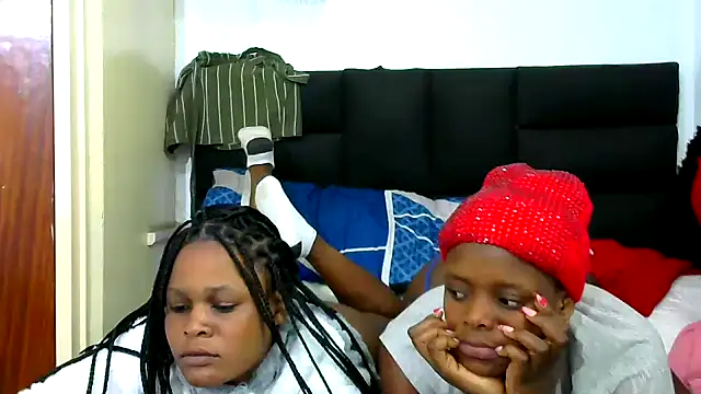 BlondieBitch online show from June 6, 2026, 8:08 am