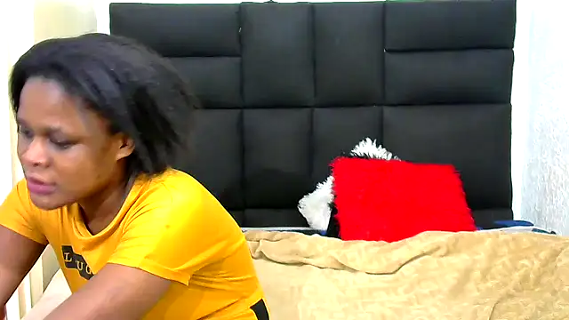 BlondieBitch online show from July 28, 2026, 3:54 pm