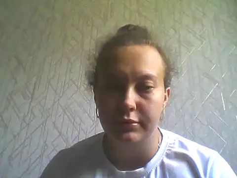 Snapshot of Veyrosaa chatting on September 20, 2025, 1:39 am Veyrosaa online show from September 20, 2025, 1:39 am
