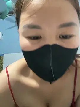 AmyChan086 online show from September 28, 2025, 5:57 am