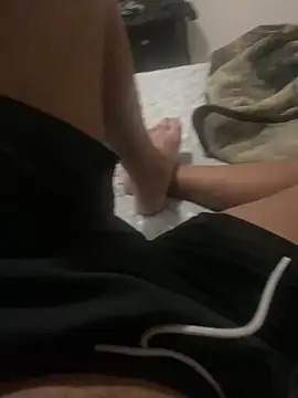 Snapshot of Morenolatino881 chatting on October 24, 2025, 1:24 am Morenolatino881 online show from October 24, 2025, 1:24 am