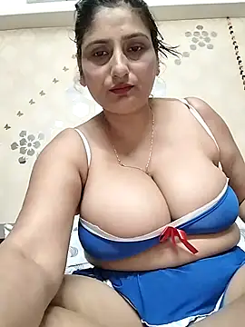 Snapshot of Loveangle1 chatting on September 21, 2025, 6:09 pm Loveangle1 online show from September 21, 2025, 6:09 pm