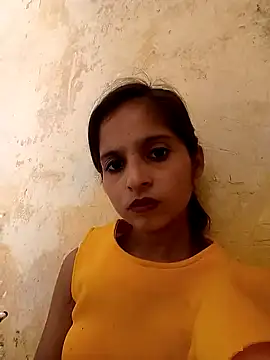Saloni-Gupta online show from September 22, 2025, 6:15 am