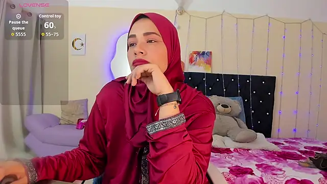 ShanaJamil online show from May 4, 2026, 12:01 pm