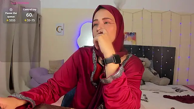 ShanaJamil online show from May 11, 2026, 12:11 pm