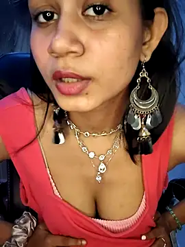 -ishika online show from September 13, 2025, 8:19 pm