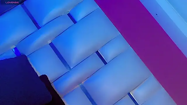 JessiscaWalker online show from December 4, 2025, 7:11 pm