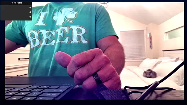 Snapshot of 3totangox chatting on October 30, 2025, 11:27 pm 3totangox online show from October 30, 2025, 11:27 pm