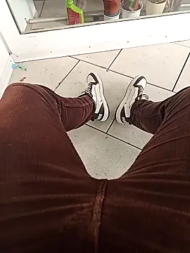 Snapshot of fullystroked chatting on October 30, 2025, 12:17 pm fullystroked online show from October 30, 2025, 12:17 pm