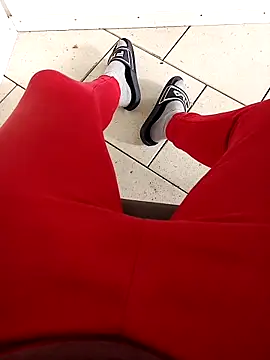 Snapshot of fullystroked chatting on November 2, 2025, 11:12 am fullystroked online show from November 2, 2025, 11:12 am