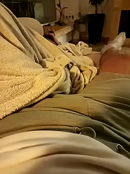 Snapshot of fullystroked chatting on November 4, 2025, 10:20 pm fullystroked online show from November 4, 2025, 10:20 pm