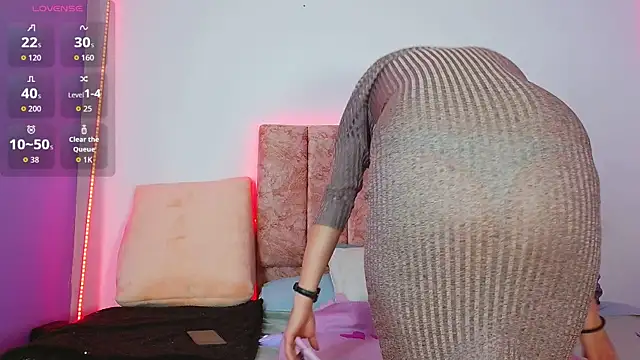 Ava Raye online show from July 6, 2026, 7:16 pm