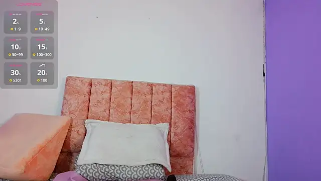Ava Raye online show from August 3, 2026, 6:44 pm