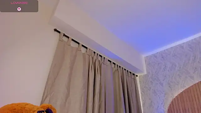 Sophiie Belle online show from September 30, 2025, 8:36 pm