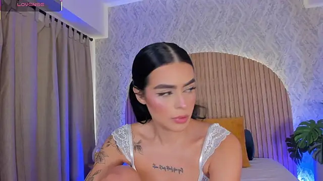 Sophiie Belle online show from October 2, 2025, 2:13 pm