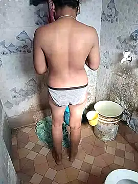 Bengalibeauty96 online show from December 17, 2025, 7:58 am