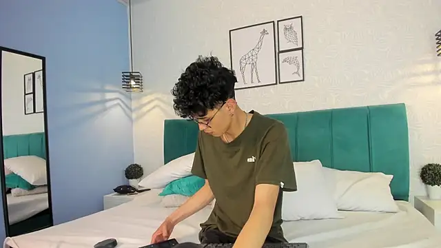 Snapshot of _ruby_red chatting on September 26, 2025, 11:20 pm  ruby red online show from September 26, 2025, 11:20 pm