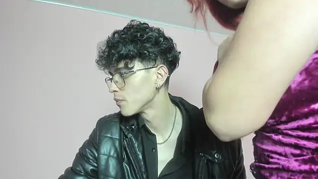 Snapshot of _ruby_red chatting on October 1, 2025, 1:33 am  ruby red online show from October 1, 2025, 1:33 am