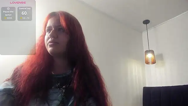 Snapshot of _ruby_red chatting on October 8, 2025, 4:10 am  ruby red online show from October 8, 2025, 4:10 am