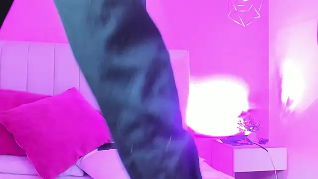 Snapshot of _ruby_red chatting on October 13, 2025, 9:26 pm  ruby red online show from October 13, 2025, 9:26 pm