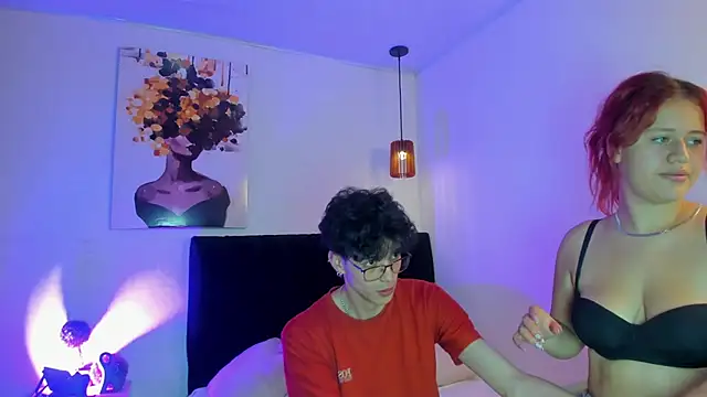 Snapshot of _ruby_red chatting on October 15, 2025, 4:12 am  ruby red online show from October 15, 2025, 4:12 am