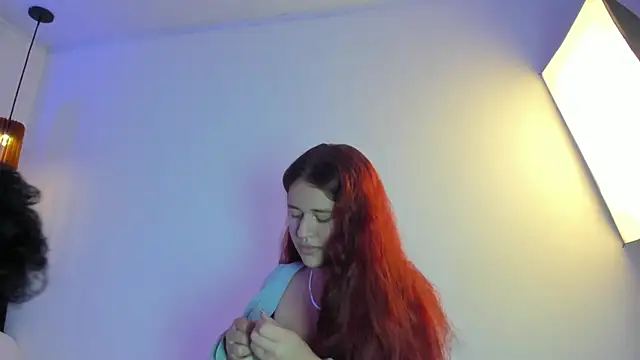 Snapshot of _ruby_red chatting on October 20, 2025, 3:40 am  ruby red online show from October 20, 2025, 3:40 am