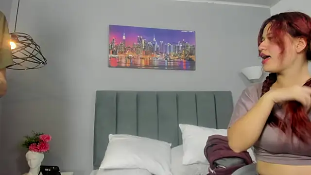 Snapshot of _ruby_red chatting on October 28, 2025, 9:17 pm  ruby red online show from October 28, 2025, 9:17 pm