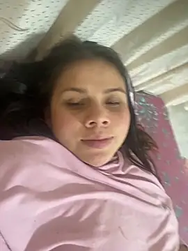 Cristalcute1 online show from September 16, 2025, 5:19 am