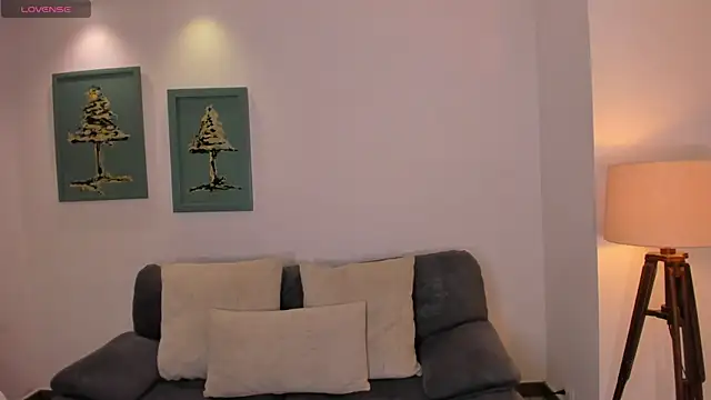 Snapshot of KatieAngelX chatting on November 7, 2025, 10:59 am KatieAngelX online show from November 7, 2025, 10:59 am