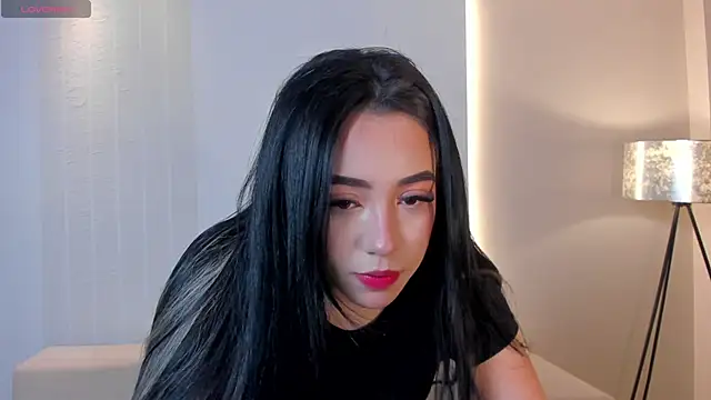 Snapshot of KatieAngelX chatting on November 9, 2025, 10:46 am KatieAngelX online show from November 9, 2025, 10:46 am